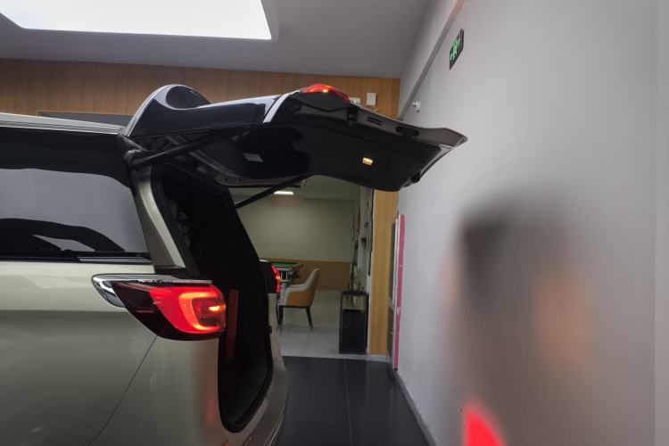 Used Buick GL8 2022 ES Landtrek 653T Flagship Model