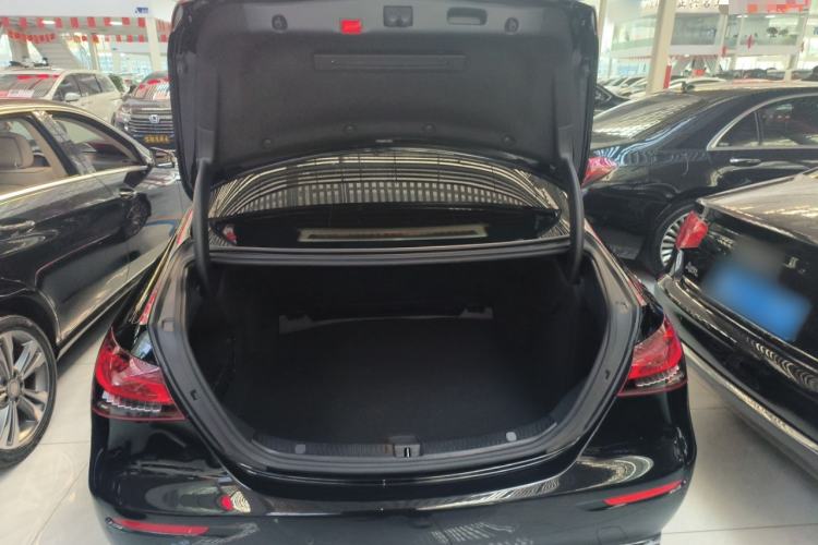 Used Mercedes-Benz E-Class 2022 E 260 L