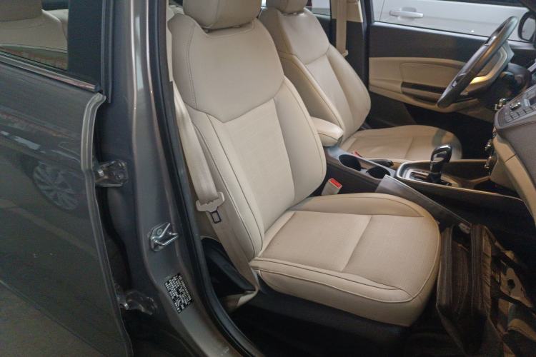 Used Ford Escort 2015 1.5L Automatic Fashion Model