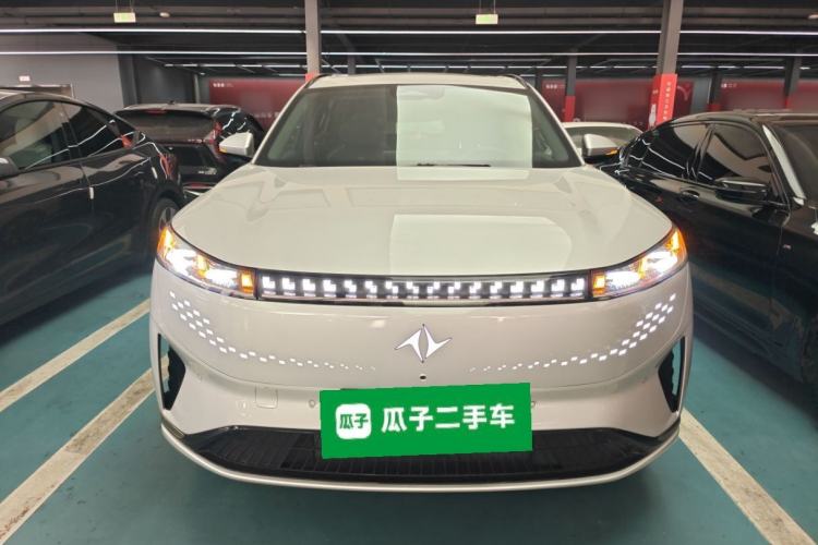 Used  eπ008 2024 210Max Range-Extended Version 6 Seats
