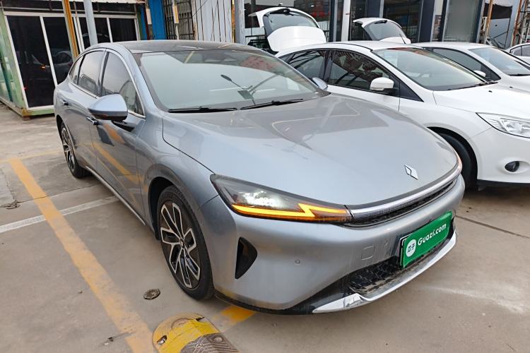 Used Baojun Enjoy 2025 Plug-in Hybrid 140km Luxury Edition
