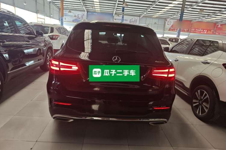 Used Mercedes-Benz GLC 2018 Refreshed GLC 300 4MATIC Dynamic Edition