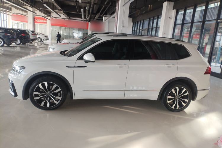 Used Volkswagen Tiguan L 2021 330TSI Automatic Two-Wheel Drive R-Line Enhanced Edition