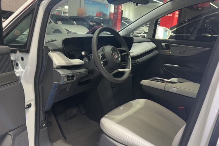 Used Buick GL8 2025 Lu Zun Smart Enjoyment Edition
