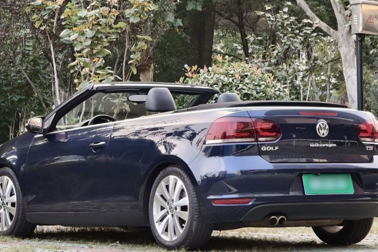 Used Volkswagen Golf 2012 1.4TSI Luxury Convertible Edition
