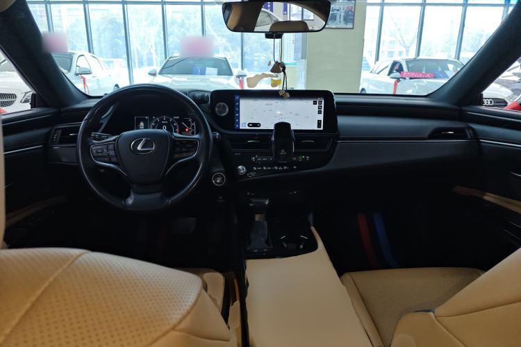 Used Lexus ES 2022 200 Excellence Edition