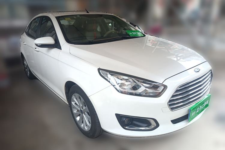 Used Ford Escort 2015 1.5L Automatic Fashion Model