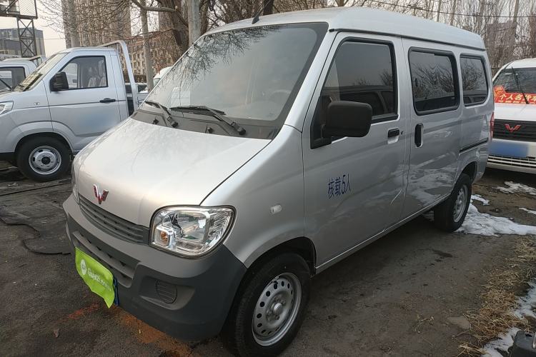 Used Wuling Zhiguang 2023 1.5L Practical Version 5/7 Seats
