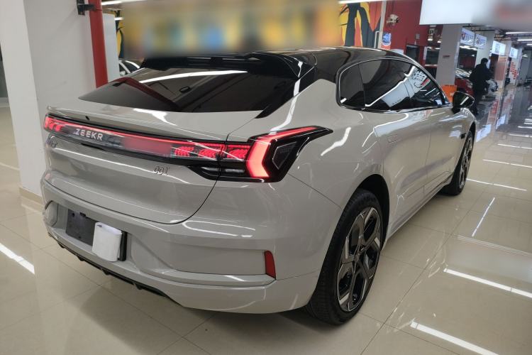 Used Zeekr 001 2023 YOU Edition 100 kWh
