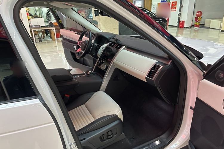 Used Land Rover Discovery 2021 360 PS R-Dynamic SE