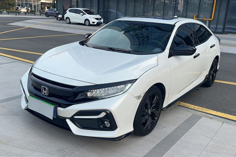 Used Honda Civic 2021 HATCHBACK 220TURBO CVT Trendy Cool Edition
