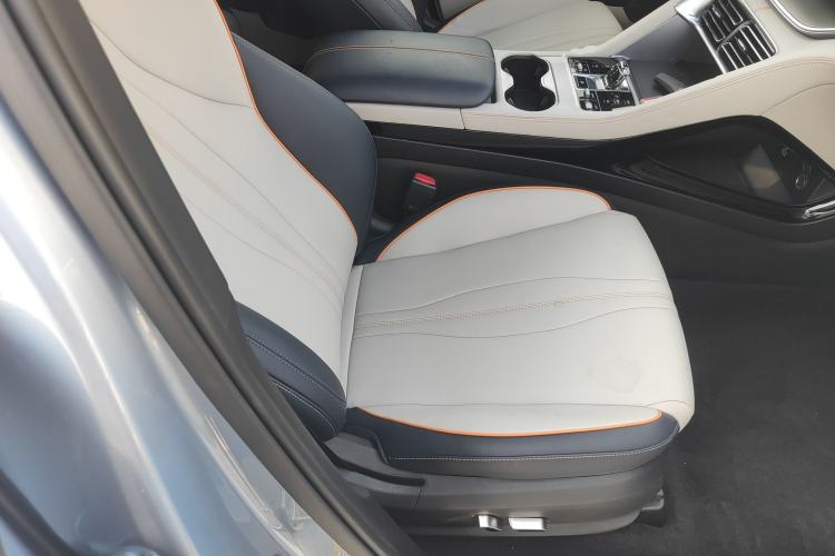 Used BYD Song PLUS New Energy 2023 Champion Edition EV 520KM Prestige Model
