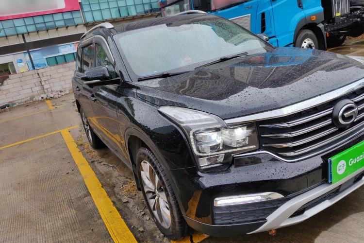 Used GAC Trumpchi GS8 2017 320T Two-Wheel Drive Luxury Smart Connectivity Version (7 Seats)
