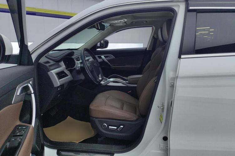 Used Geely Auto Emgrand X7 Sport 2016 1.8TD Automatic ZhiZun Version
