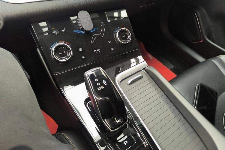 Used Bestune B70 2022 Third Generation 1.5T Automatic Enjoyment Version
