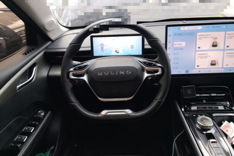 Used Wuling Xingguang 2024 Co-Creation Edition 150 Flagship Model