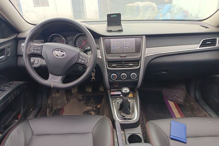 Used Bestune B30 2016 1.6L manual luxury version