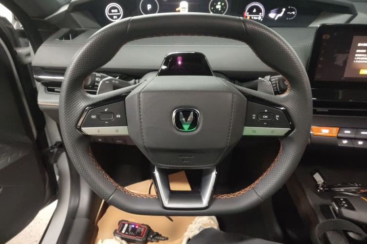 Used Changan UNI-V 2022 1.5T Prestige Version
