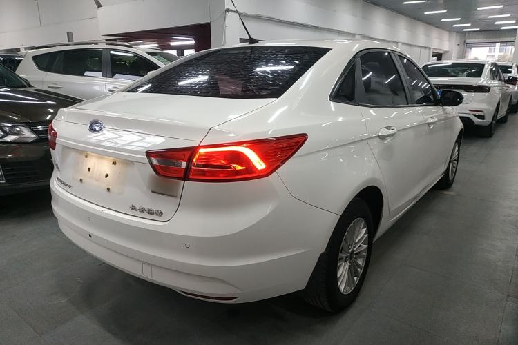 Used Ford Escort 2015 1.5L Manual Comfort Model