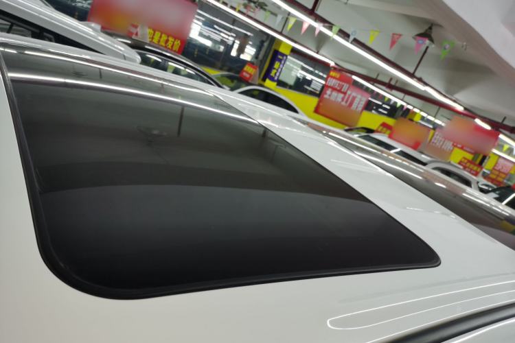 Used Buick GL8 2023 Land Executive Class Deluxe Model