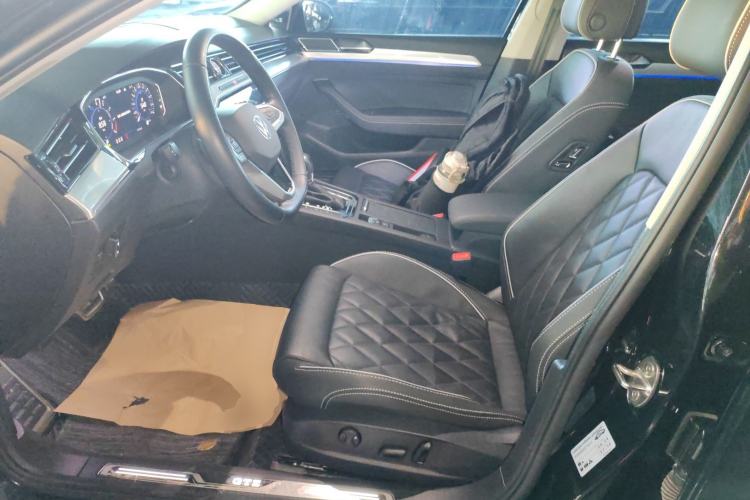 Used Volkswagen Magotan GTE Plug-in Hybrid 2022 GTE Luxury Model
