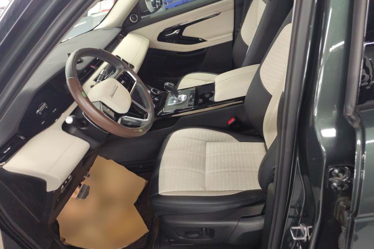 Used Land Rover Range Rover Evoque 2021 Range Rover Velar L 249PS R-Dynamic First Edition