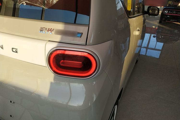 Used Wuling Hongguang MINIEV 2024 3rd Generation 215km Youth Edition