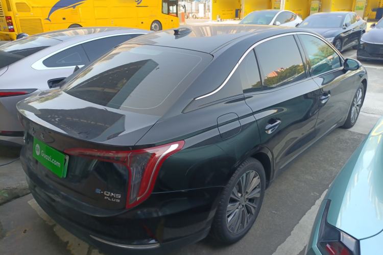 Used Hongqi E-QM5 2024 610 km PLUS
