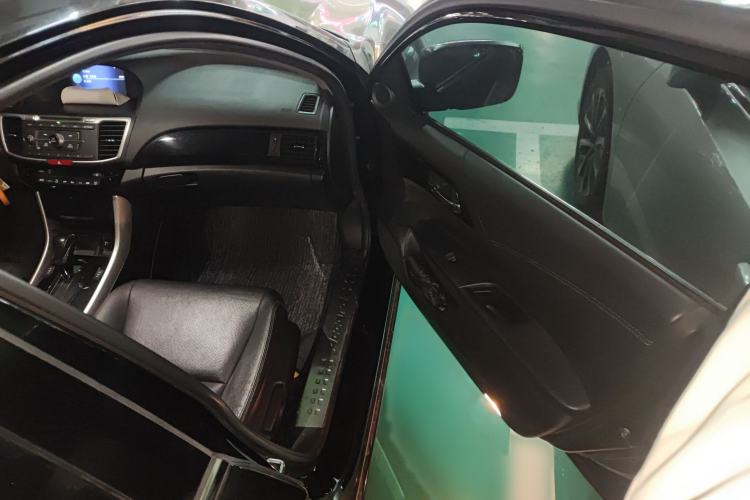 Used Honda Accord 2016 2.0L Elite Edition
