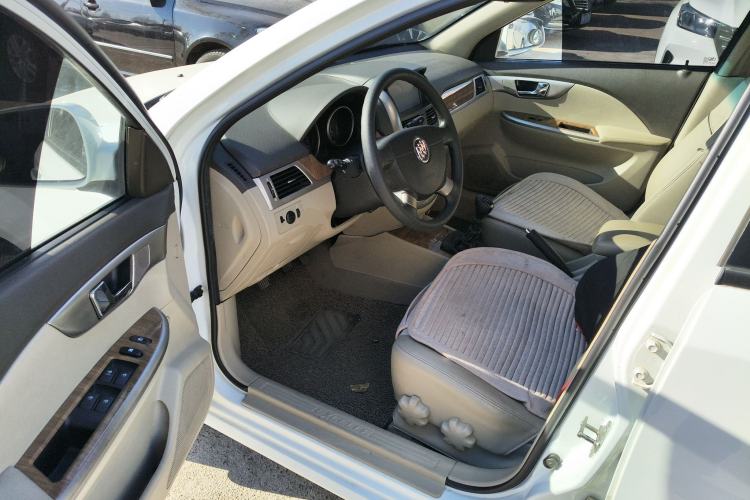 Used Buick Excelle 2015 1.5L Manual Classic Trim