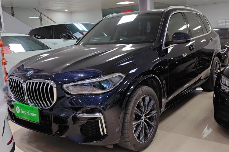 Used BMW X5 2022 Restyled xDrive 30Li Luxury Version M Sport Package