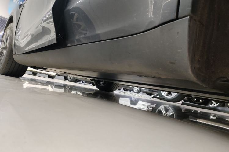 Used Tesla Model Y 2024 Rear-Wheel-Drive Version
