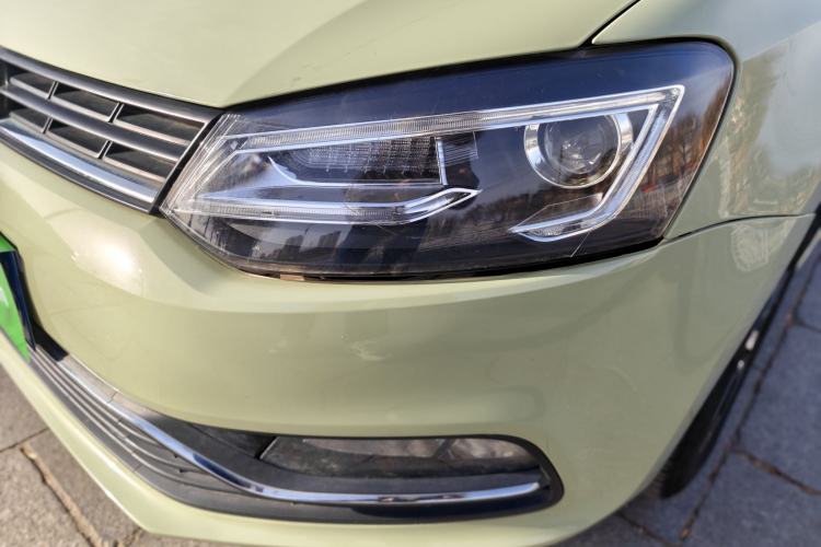 Used Volkswagen Polo 2018 1.5L Automatic Enjoyment Model
