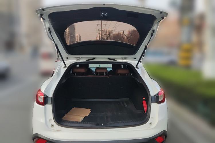 Used Mazda CX-4 2018 2.0L Automatic Two-Wheel Drive Blue Sky Dynamic Version China VI Standard
