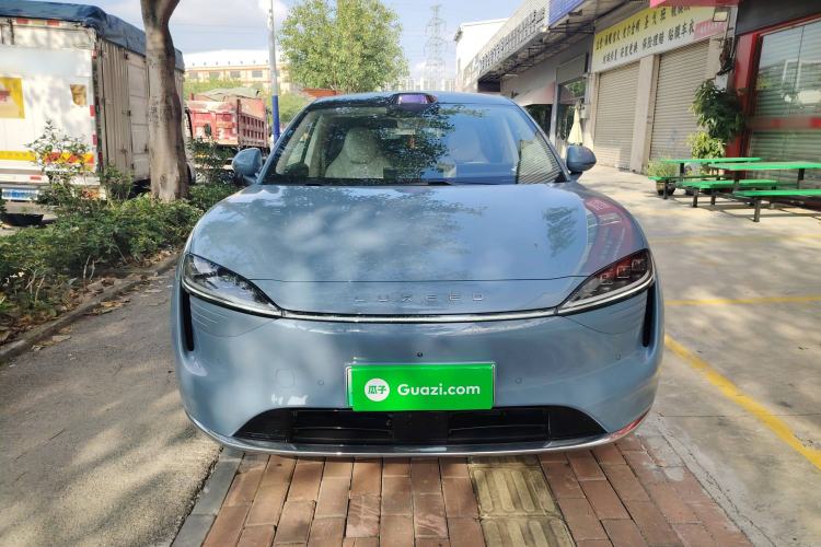 Used Hima Luxeed R7 2024 All-Electric 667 km Max
