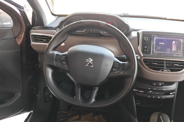 Used Peugeot 2008 2014 1.6L Automatic Fashion Edition