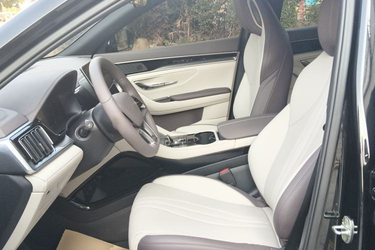 Used BYD Song PLUS New Energy 2025 DM-i 112KM Prestige Model
