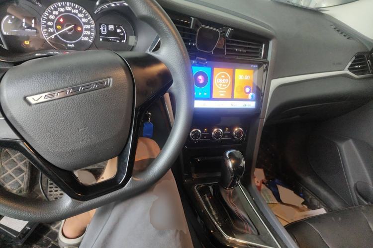 Used Venucia D60 2021 1.6L XE CVT Comfort Edition
