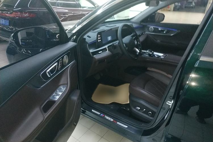 Used Chery Tiggo 8 PRO 2024 Champion Edition 290T Two-Wheel Drive Peak Version 7 Seats
