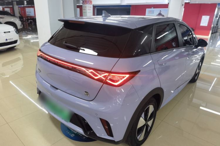 Used BYD Dolphin 2023 420 km Fashion Edition
