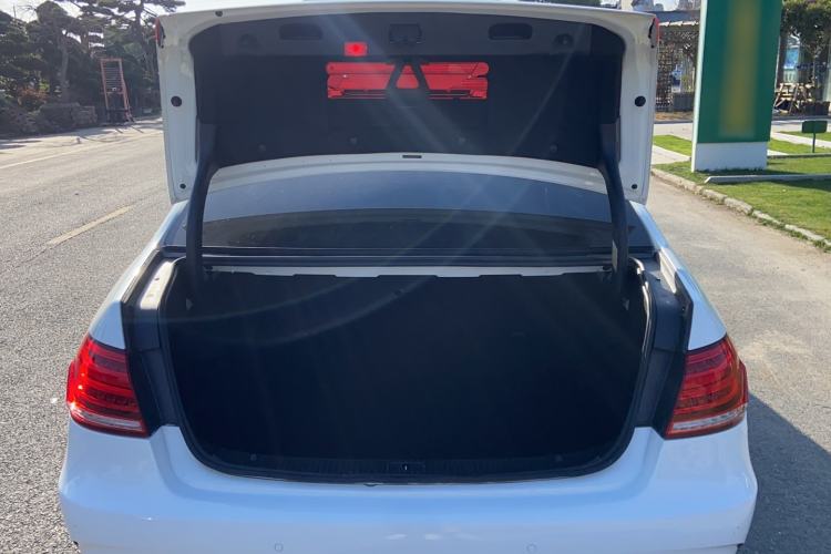 Used Mercedes-Benz E-Class 2015 Revised E 260 L Sporty and Stylish Edition
