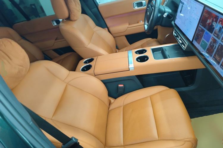 Used Li Auto L8 2023 Pro Model