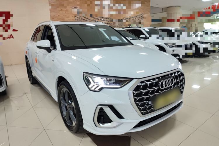 Used Audi Q3 2024 35 TFSI Fashion Dynamic Edition
