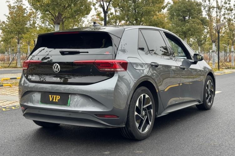 Used Volkswagen ID.3 2024 Outstanding Edition
