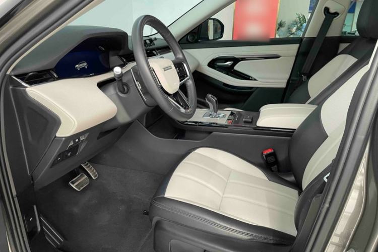 Used Land Rover Range Rover Evoque 2021 Range Rover Velar 249 PS R-Dynamic S Performance Edition