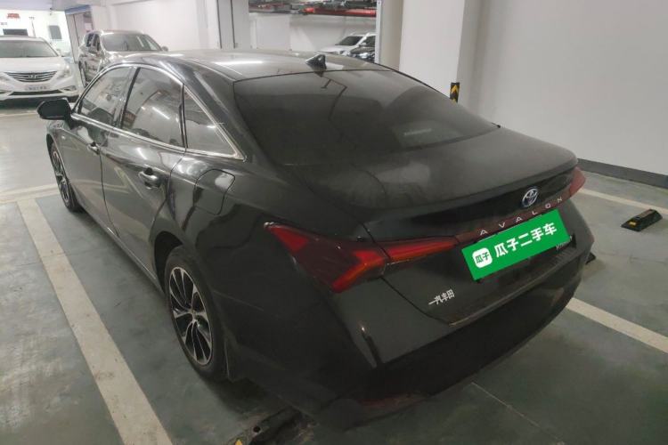 Used Toyota Avalon 2023 Dual-Engine 2.5L Luxury Edition