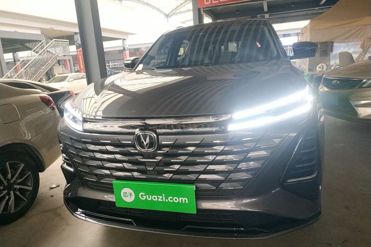 Used Changan CS75 PLUS 2024 3rd Generation Champion Edition 1.5T Intelligent Drive Dynamic Model
