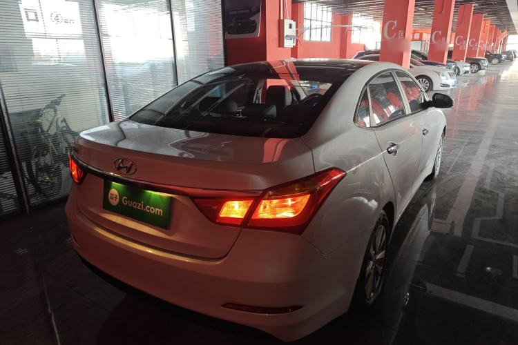 Used Hyundai Mistra 2014 1.8L Automatic Smart GLS
