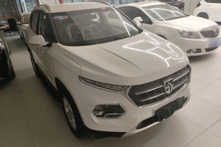 Used Baojun 510 2017 1.5L Automatic Fashion Model