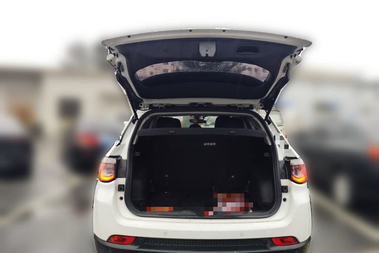 Used  Compass 2019 220T Automatic Home Enjoy Cool Edition
